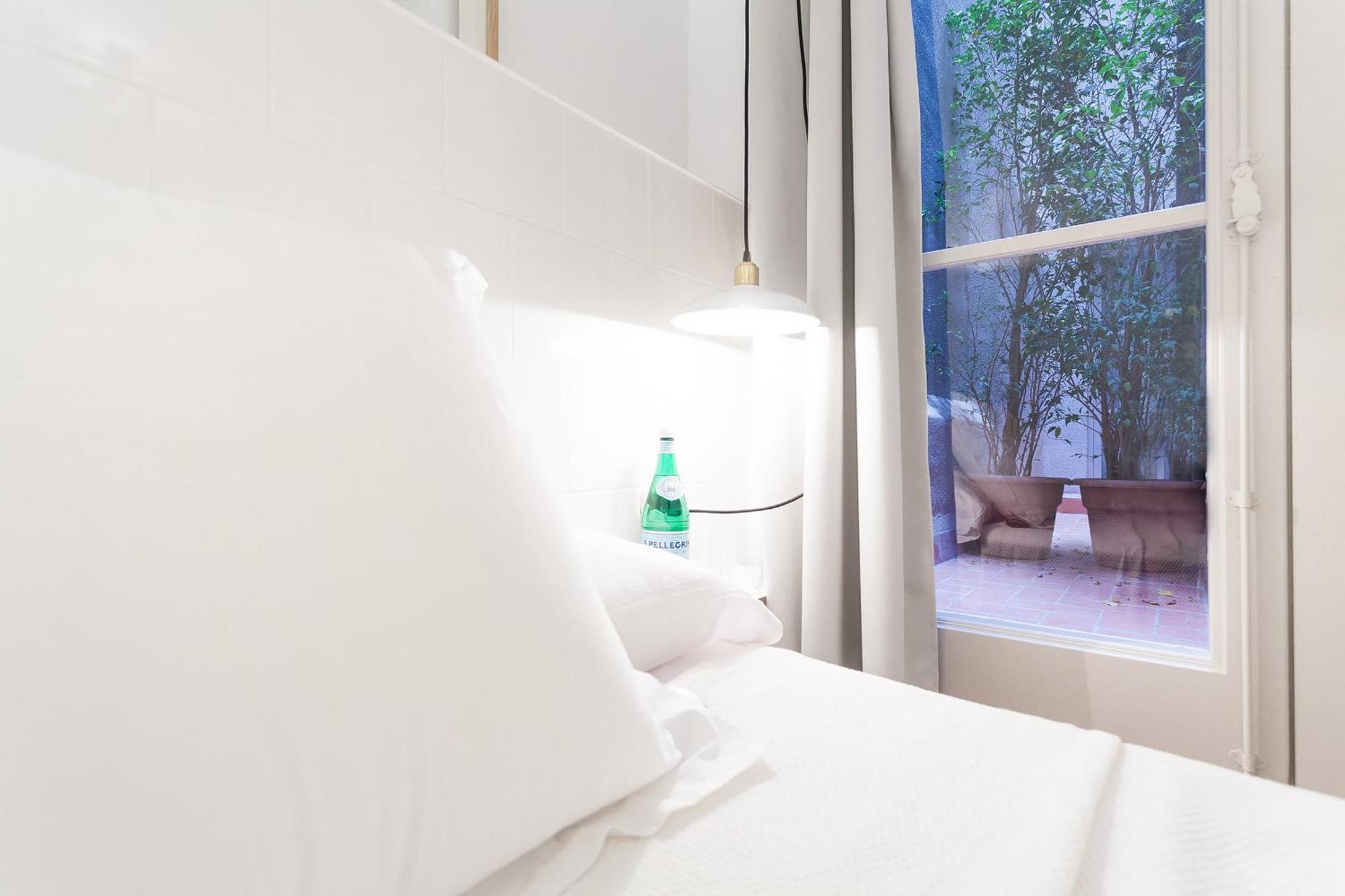 Hostal Argo Βαρκελώνη Εξωτερικό φωτογραφία
