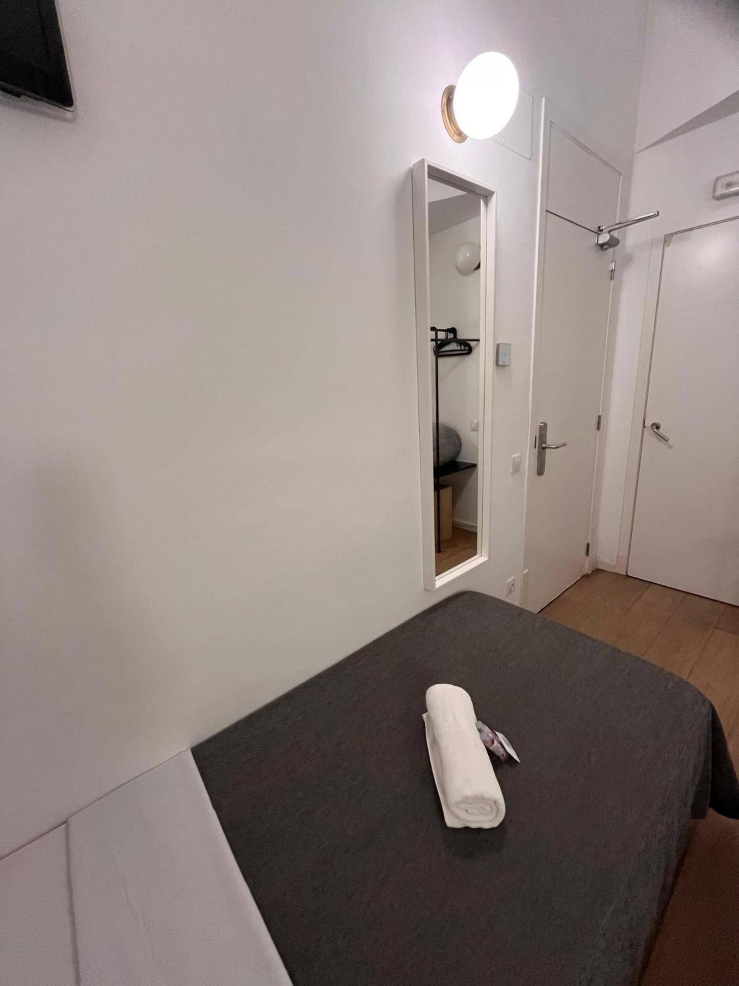 Hostal Argo Βαρκελώνη Εξωτερικό φωτογραφία