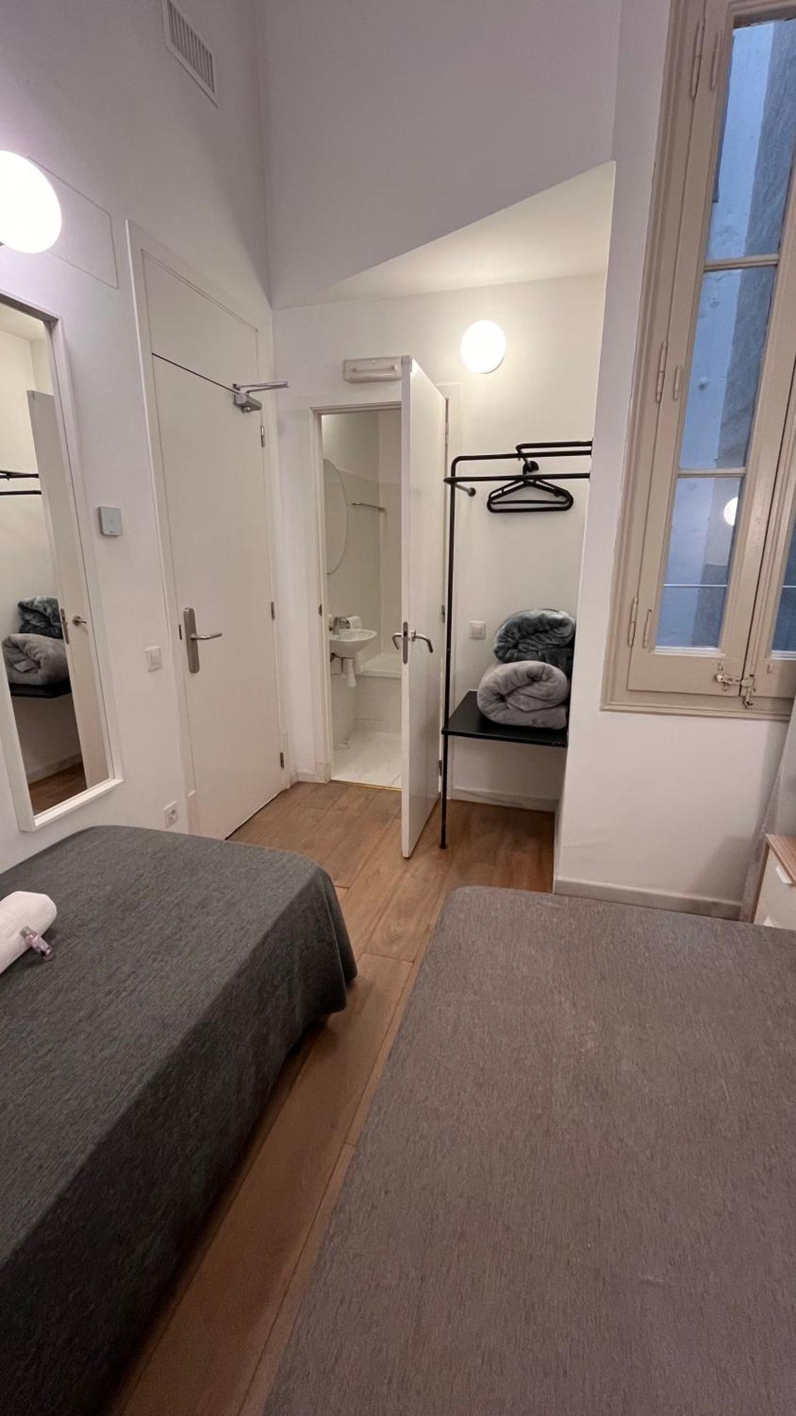 Hostal Argo Βαρκελώνη Δωμάτιο φωτογραφία