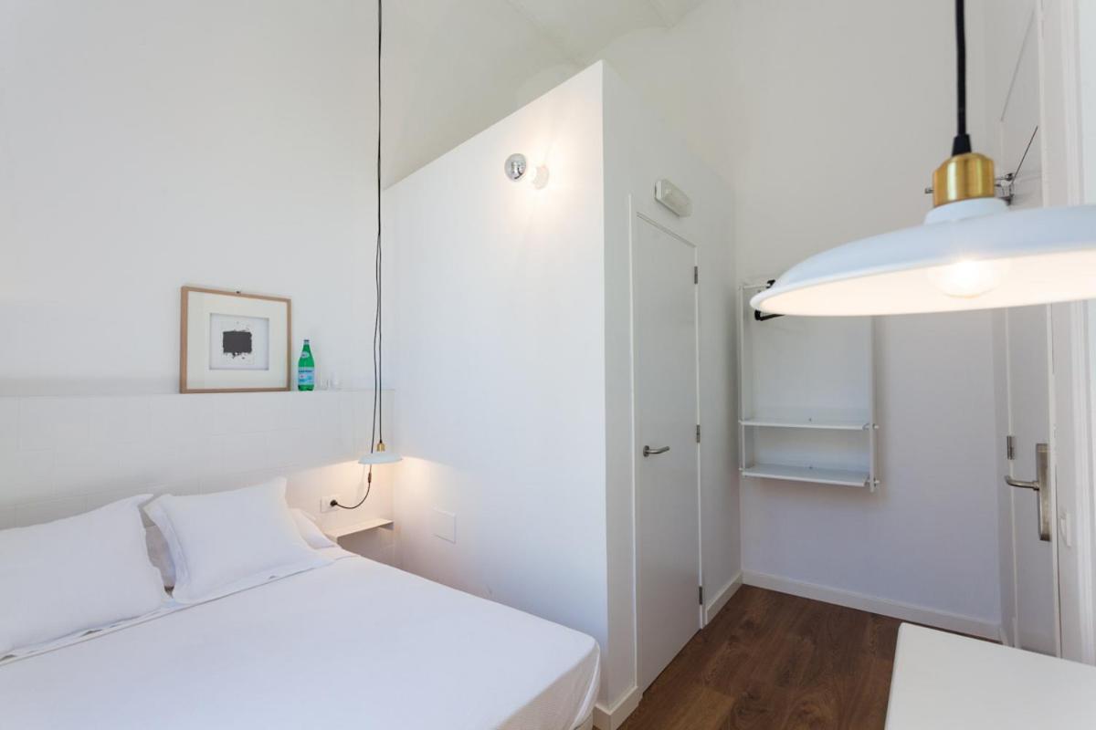 Hostal Argo Βαρκελώνη Εξωτερικό φωτογραφία